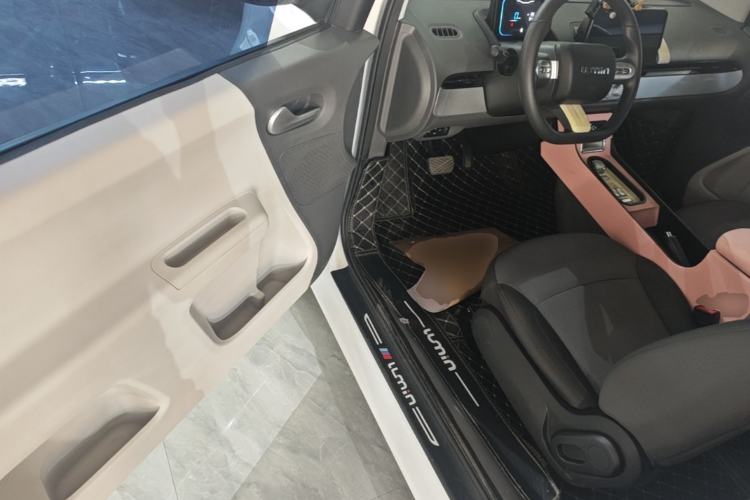Used CHANGAN NEVO Lumin 2022 155 km – Refreshingly Sweet Edition Driver Seat