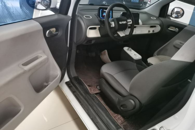 Used CHANGAN NEVO Lumin 2022 155 km – Refreshingly Sweet Edition Driver Seat