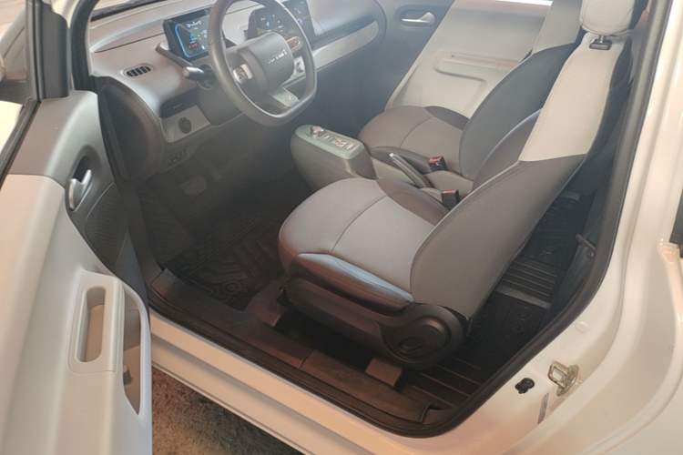 Used CHANGAN NEVO Lumin 2022 210km Sweet Edition Driver Seat