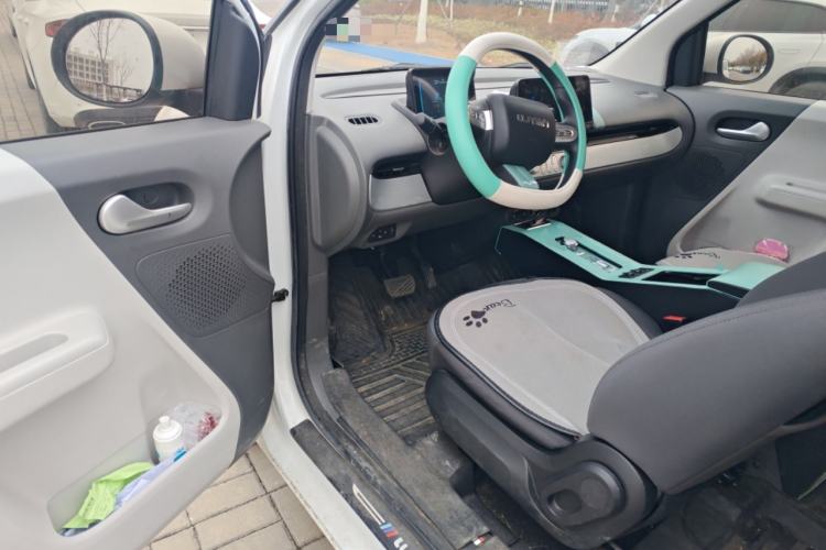 Used CHANGAN NEVO Lumin 2022 155 km – Refreshingly Sweet Edition Driver Seat