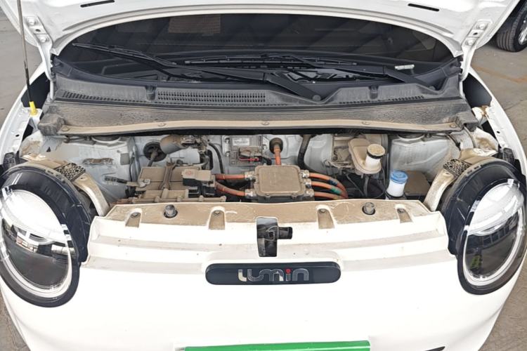 Used CHANGAN NEVO Lumin 2022 301km Honey-Sweet Version Engine Bay