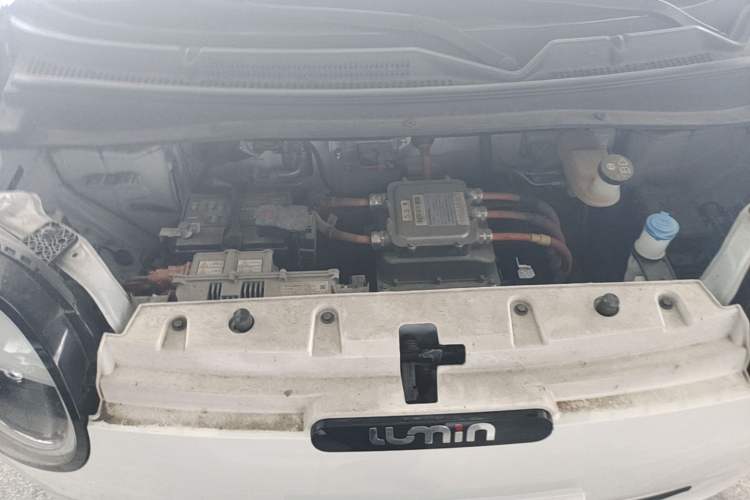 Used CHANGAN NEVO Lumin 2022 155 km – Refreshingly Sweet Edition Engine Bay