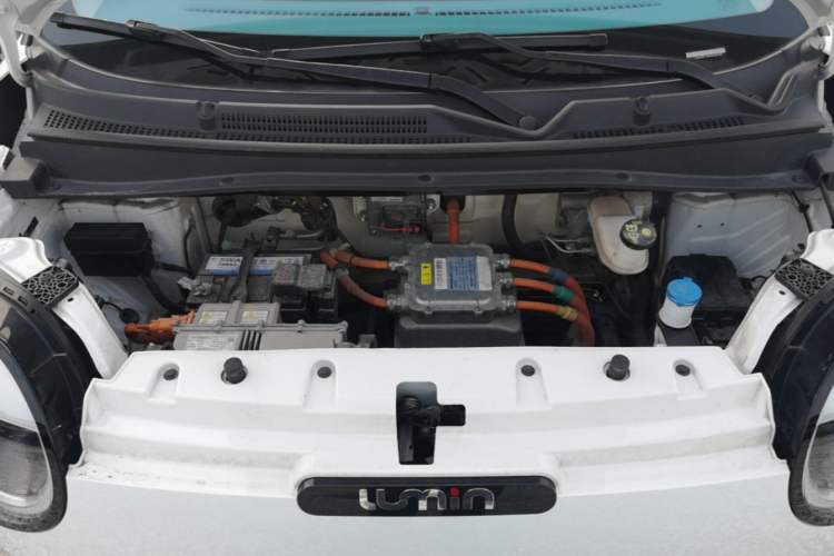 Used CHANGAN NEVO Lumin 2022 301km Honey-Sweet Version Engine Bay