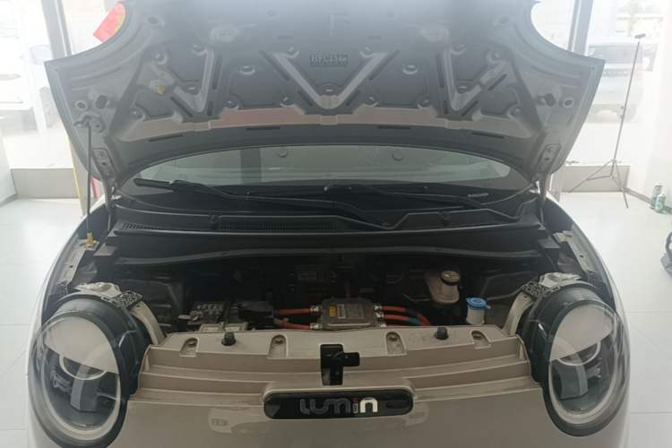 Used CHANGAN NEVO Lumin 2022 155 km – Refreshingly Sweet Edition Engine Bay