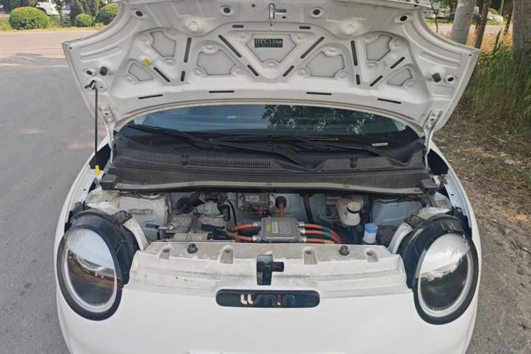 Used CHANGAN NEVO Lumin 2022 155 km – Refreshingly Sweet Edition Engine Bay