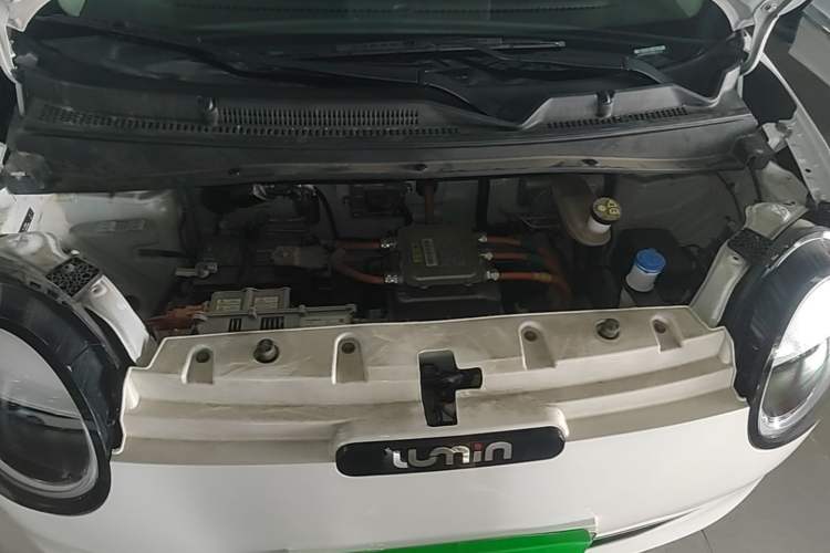 Used CHANGAN NEVO Lumin 2022 155 km – Refreshingly Sweet Edition Engine Bay