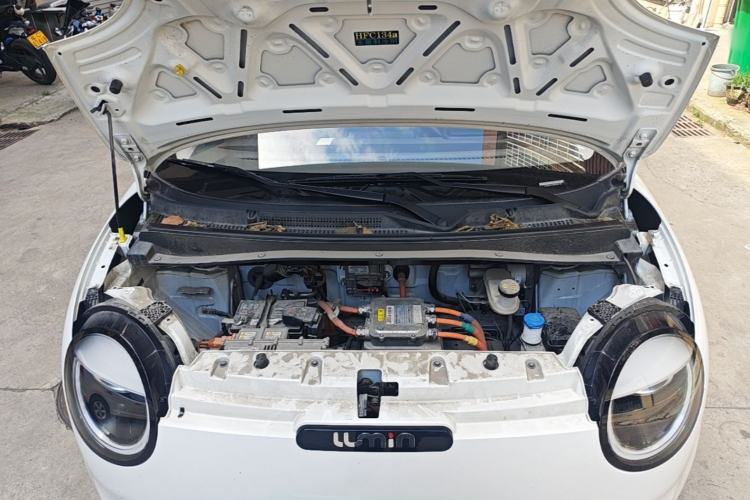 Used CHANGAN NEVO Lumin 2022 301km Honey-Sweet Version Engine Bay