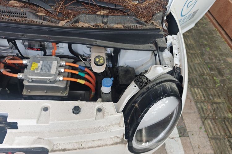Used CHANGAN NEVO Lumin 2022 210km Sweet Edition Engine Bay Left