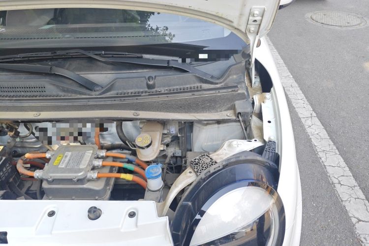 Used CHANGAN NEVO Lumin 2022 210km Sweet Edition Engine Bay Left