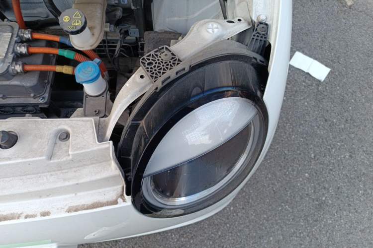 Used CHANGAN NEVO Lumin 2022 210km Sweet Edition Engine Bay Left