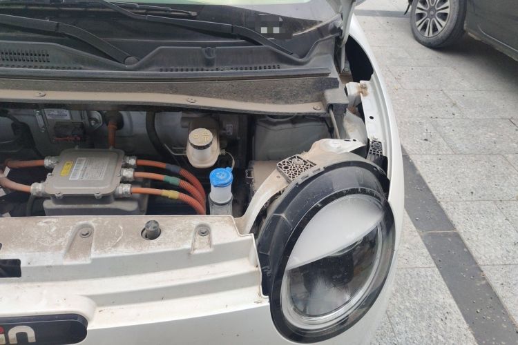 Used CHANGAN NEVO Lumin 2022 210km Sweet Edition Engine Bay Left
