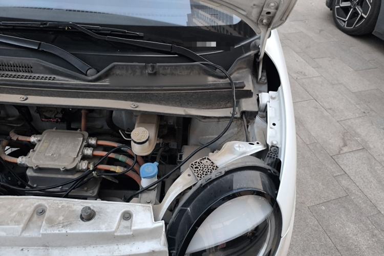 Used CHANGAN NEVO Lumin 2022 155 km – Refreshingly Sweet Edition Engine Bay Left