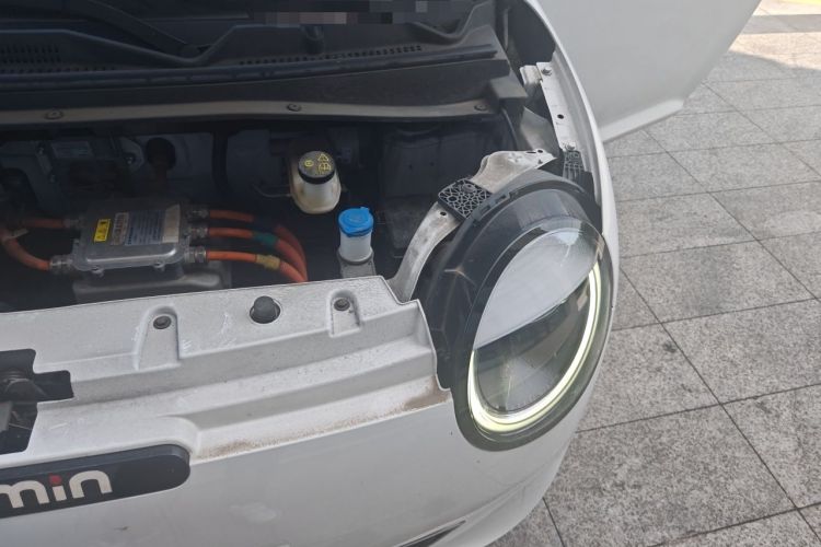 Used CHANGAN NEVO Lumin 2022 210km Sweet Edition Engine Bay Left