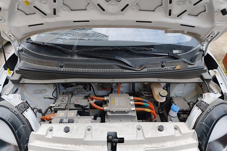 Used CHANGAN NEVO Lumin 2022 155 km – Refreshingly Sweet Edition Engine Bay