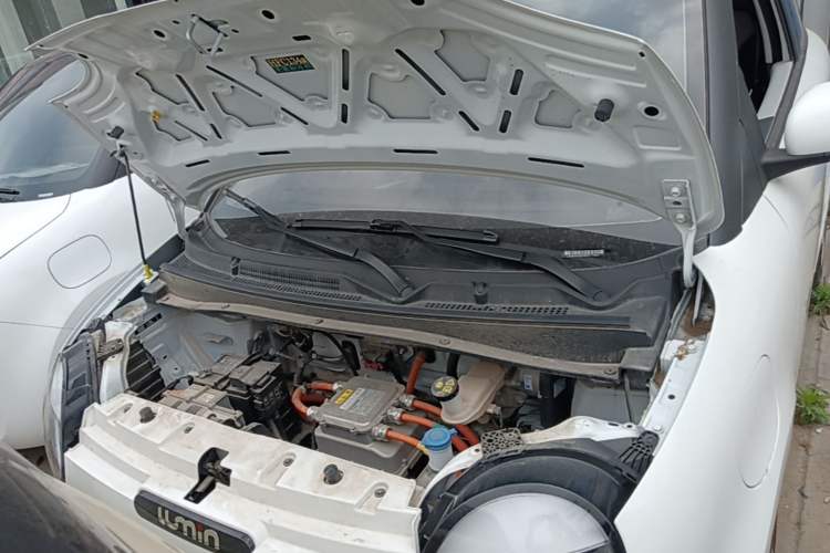 Used CHANGAN NEVO Lumin 2022 210km Sweet Edition Engine Bay