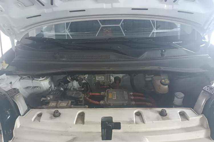 Used CHANGAN NEVO Lumin 2022 155 km – Refreshingly Sweet Edition Engine Bay
