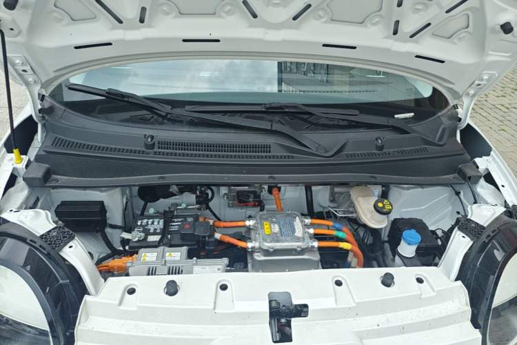 Used CHANGAN NEVO Lumin 2022 210km Sweet Edition Engine Bay