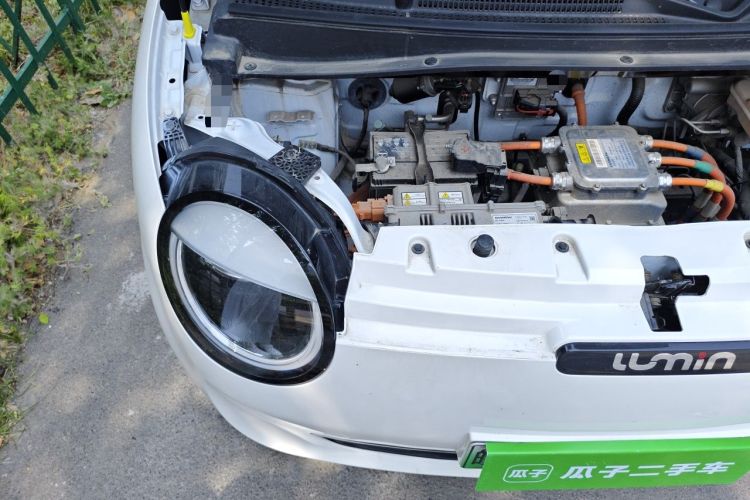 Used CHANGAN NEVO Lumin 2022 155 km – Refreshingly Sweet Edition Engine Bay Right