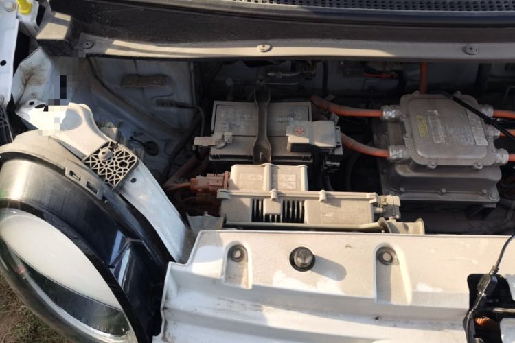 Used CHANGAN NEVO Lumin 2022 155 km – Refreshingly Sweet Edition Engine Bay Right