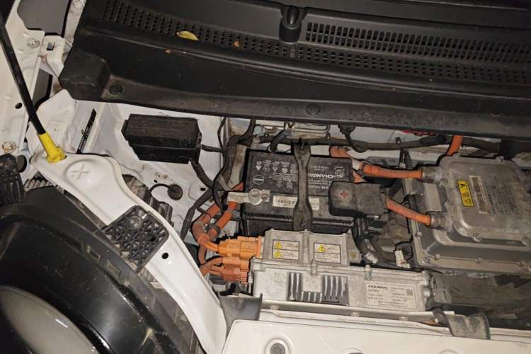 Used CHANGAN NEVO Lumin 2022 210km Sweet Edition Engine Bay Right