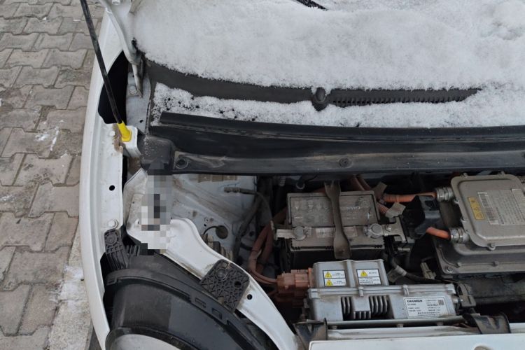 Used CHANGAN NEVO Lumin 2022 210km Sweet Edition Engine Bay Right