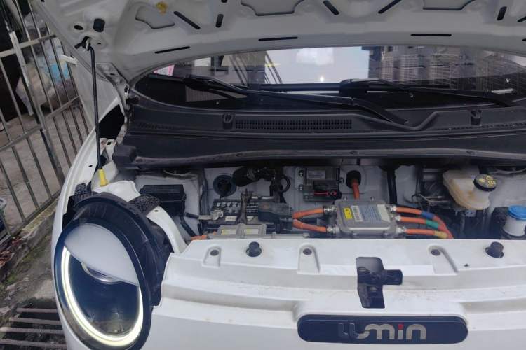 Used CHANGAN NEVO Lumin 2022 210km Sweet Edition Engine Bay Right