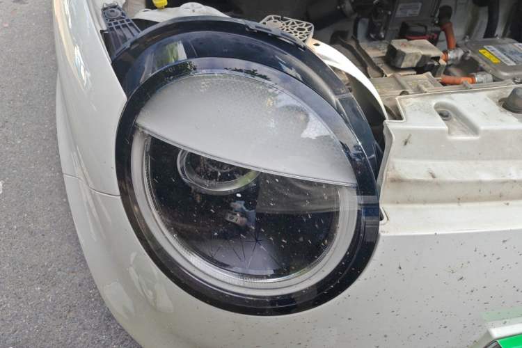 Used CHANGAN NEVO Lumin 2022 210km Sweet Edition Engine Bay Right