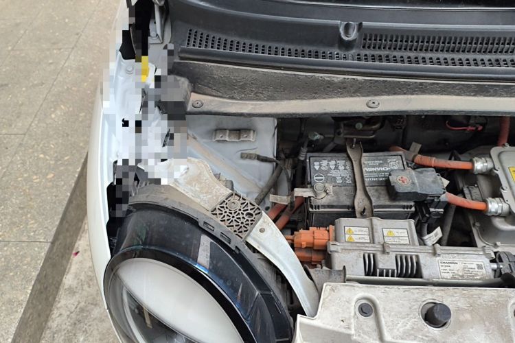 Used CHANGAN NEVO Lumin 2022 155 km – Refreshingly Sweet Edition Engine Bay Right