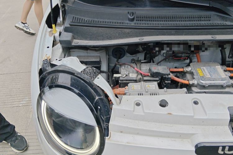Used CHANGAN NEVO Lumin 2022 210km Sweet Edition Engine Bay Right