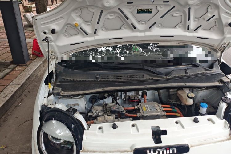 Used CHANGAN NEVO Lumin 2022 210km Sweet Edition Engine Bay Right
