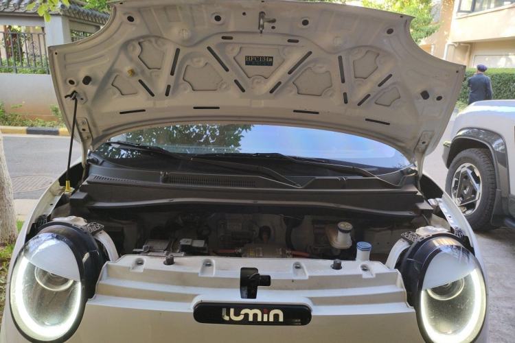 Used CHANGAN NEVO Lumin 2022 210km Sweet Edition Engine Bay