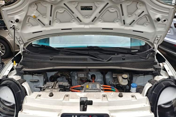 Used CHANGAN NEVO Lumin 2022 210km Sweet Edition Engine Bay
