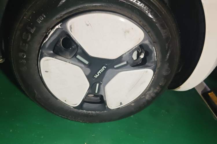 Used CHANGAN NEVO Lumin 2022 210km Sweet Edition Exterior 1