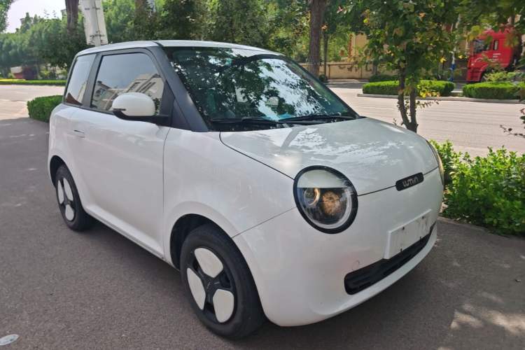 Used CHANGAN NEVO Lumin 2022 210km Sweet Edition Exterior 1