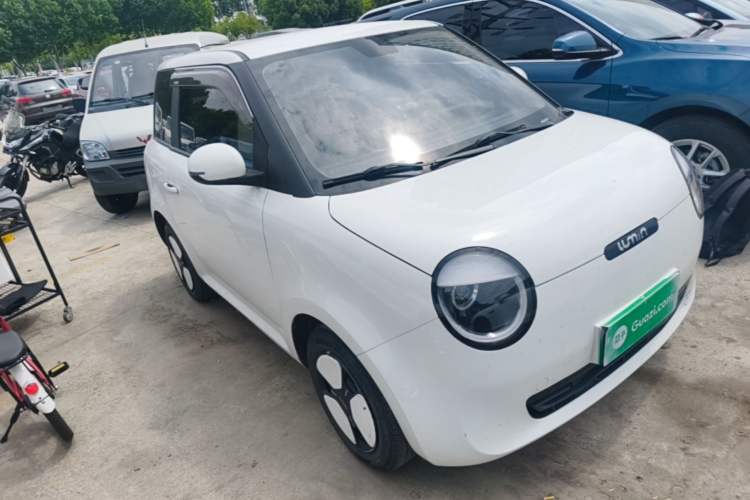 Used CHANGAN NEVO Lumin 2022 210km Sweet Edition Exterior 1