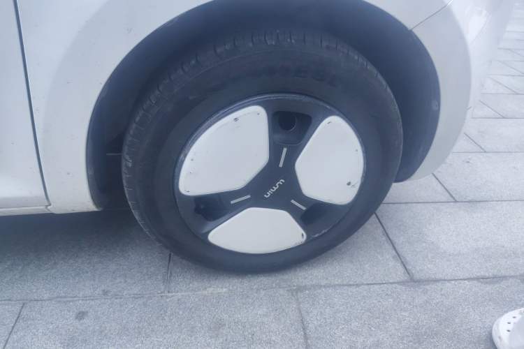 Used CHANGAN NEVO Lumin 2022 210km Sweet Edition Exterior 1
