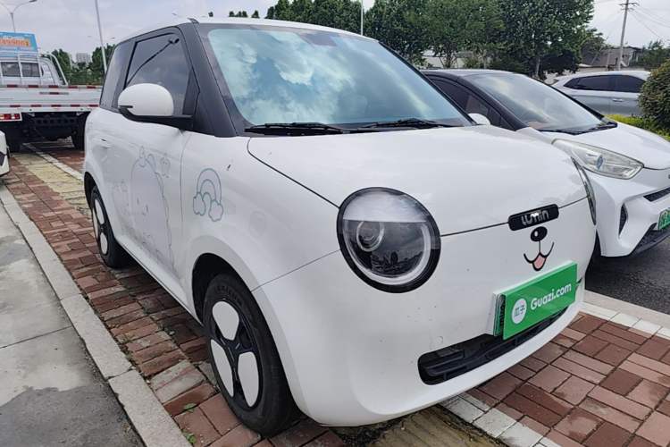 Used CHANGAN NEVO Lumin 2022 155 km – Refreshingly Sweet Edition Exterior 1