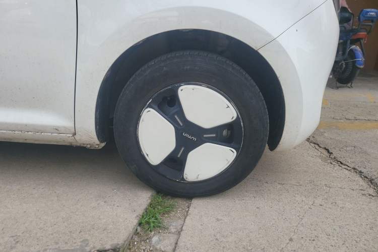 Used CHANGAN NEVO Lumin 2022 155 km – Refreshingly Sweet Edition Exterior 1