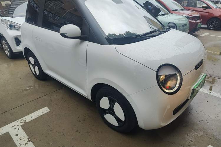 Used CHANGAN NEVO Lumin 2022 155 km – Refreshingly Sweet Edition Exterior 1