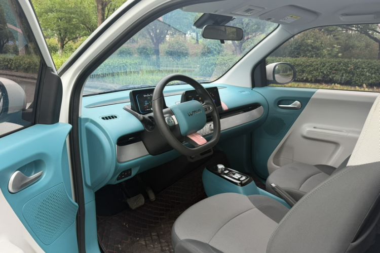 Used CHANGAN NEVO Lumin 2022 210km Sweet Edition Exterior 2