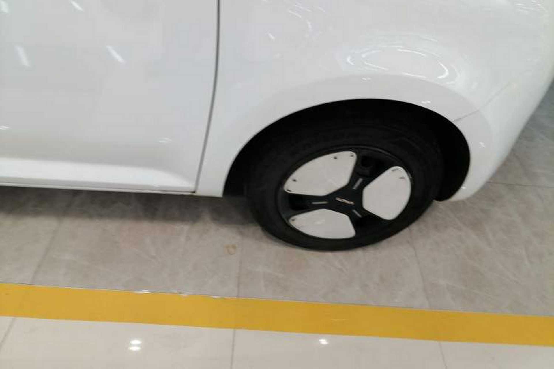 Used CHANGAN NEVO Lumin 2022 155 km – Refreshingly Sweet Edition Exterior 2