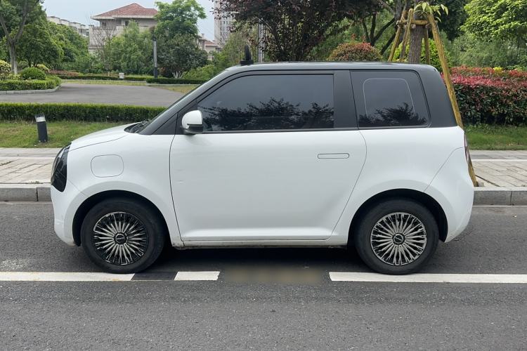 Used CHANGAN NEVO Lumin 2022 210km Sweet Edition Exterior 2
