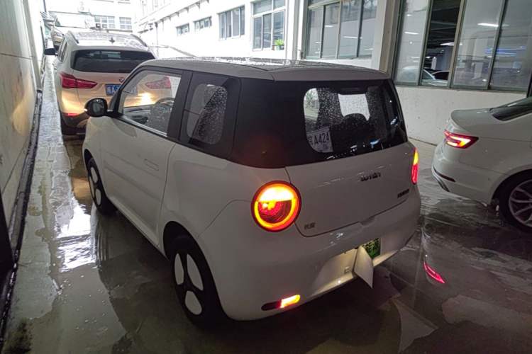 Used CHANGAN NEVO Lumin 2022 155 km – Refreshingly Sweet Edition Exterior 2
