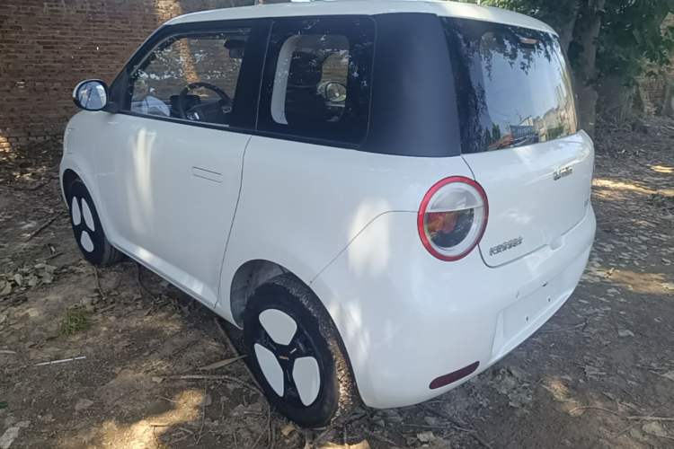 Used CHANGAN NEVO Lumin 2022 155 km – Refreshingly Sweet Edition Exterior 2
