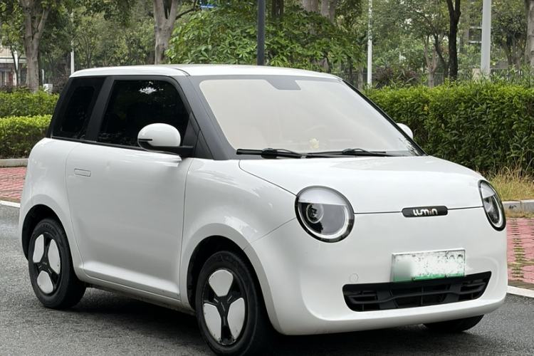 Used CHANGAN NEVO Lumin 2022 210km Sweet Edition Exterior 2