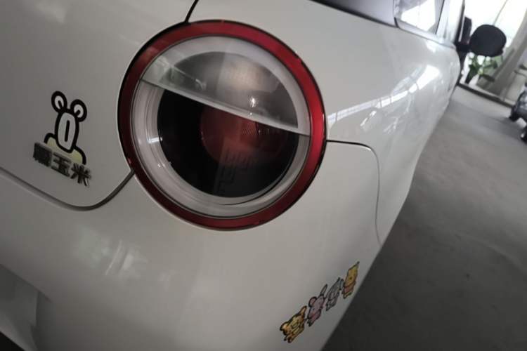 Used CHANGAN NEVO Lumin 2022 210km Sweet Edition Exterior 3