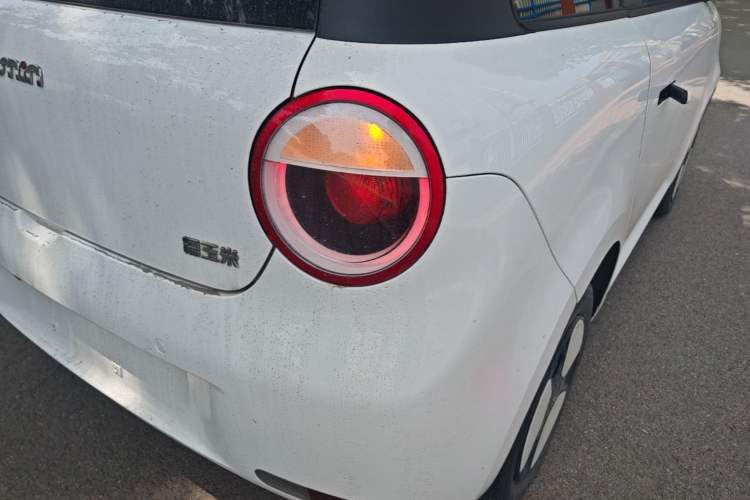 Used CHANGAN NEVO Lumin 2022 210km Sweet Edition Exterior 3