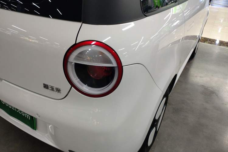 Used CHANGAN NEVO Lumin 2022 155 km – Refreshingly Sweet Edition Exterior 3