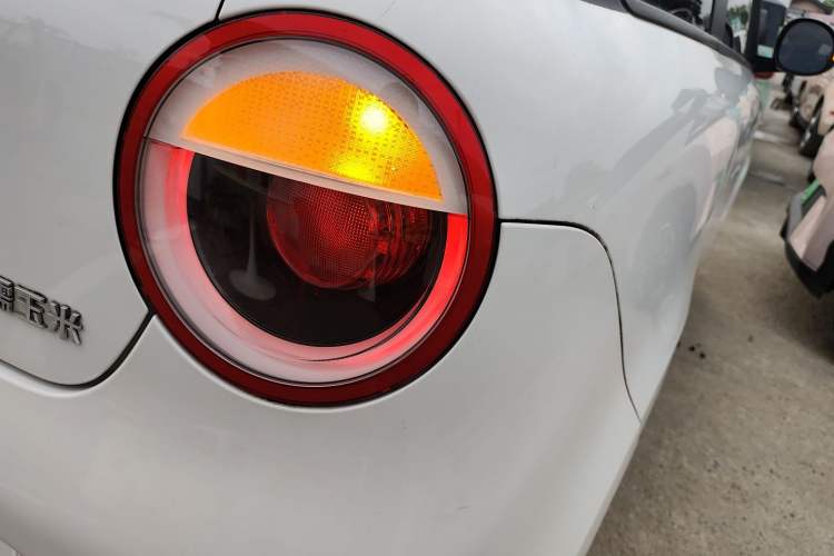 Used CHANGAN NEVO Lumin 2022 210km Sweet Edition Exterior 3