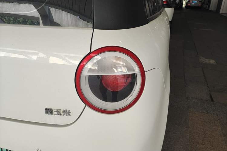 Used CHANGAN NEVO Lumin 2022 210km Sweet Edition Exterior 3